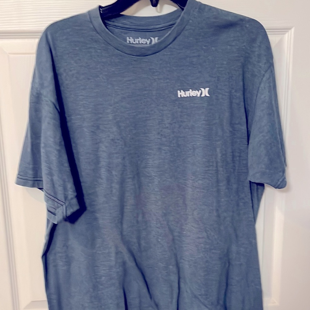 Hurley t